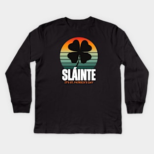 COLORFUL ILLUSTRATIVE RETRO GAELIC SLAINTE Kids Long Sleeve T-Shirt